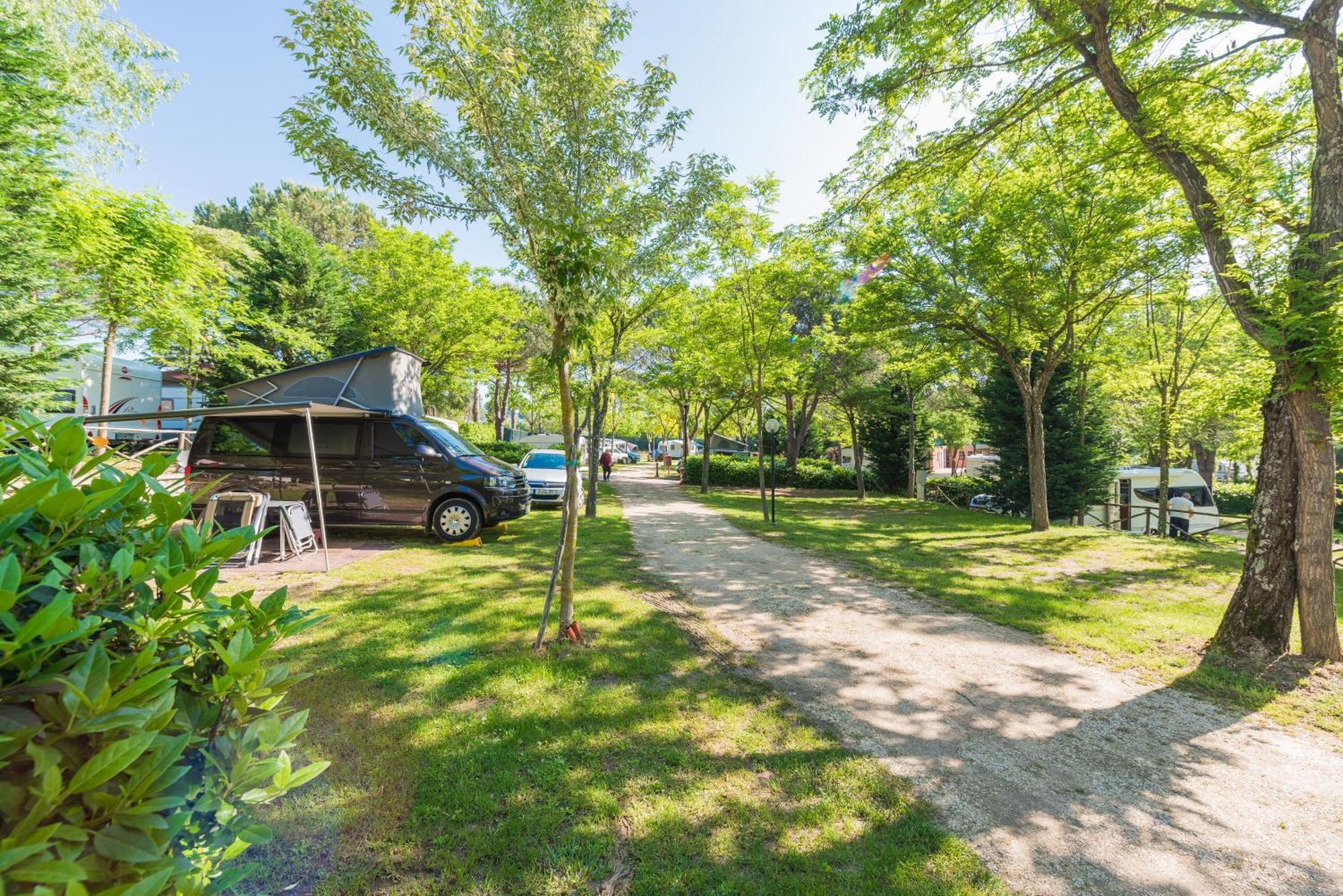Camping Village Il Poggetto Troghi Kültér fotó