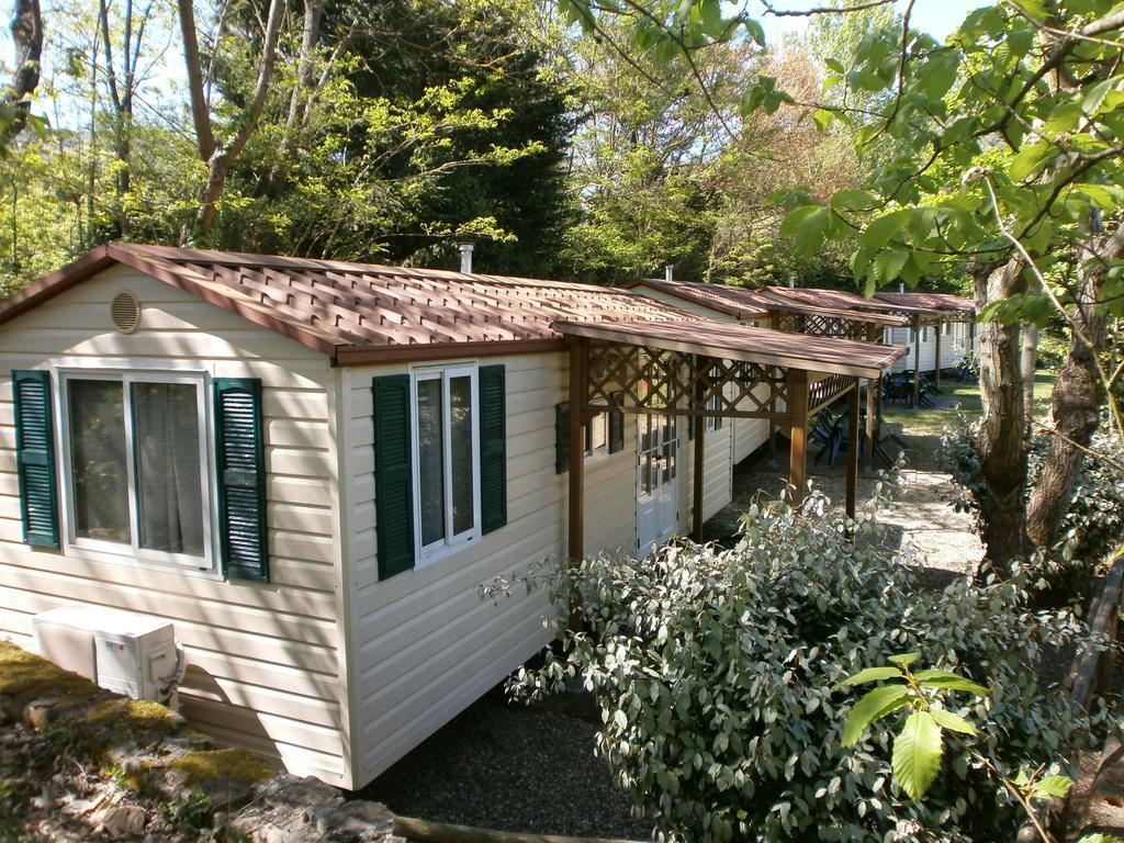 Camping Village Il Poggetto Troghi Kültér fotó