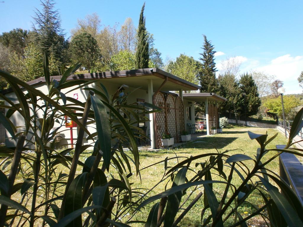 Camping Village Il Poggetto Troghi Kültér fotó