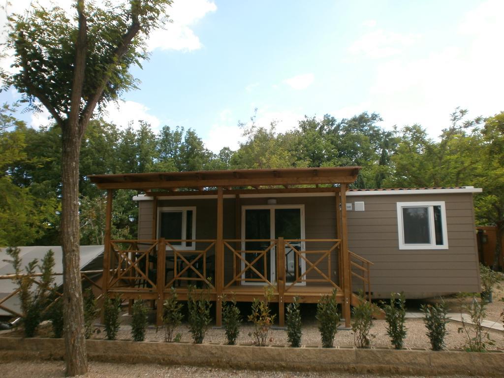 Camping Village Il Poggetto Troghi Kültér fotó