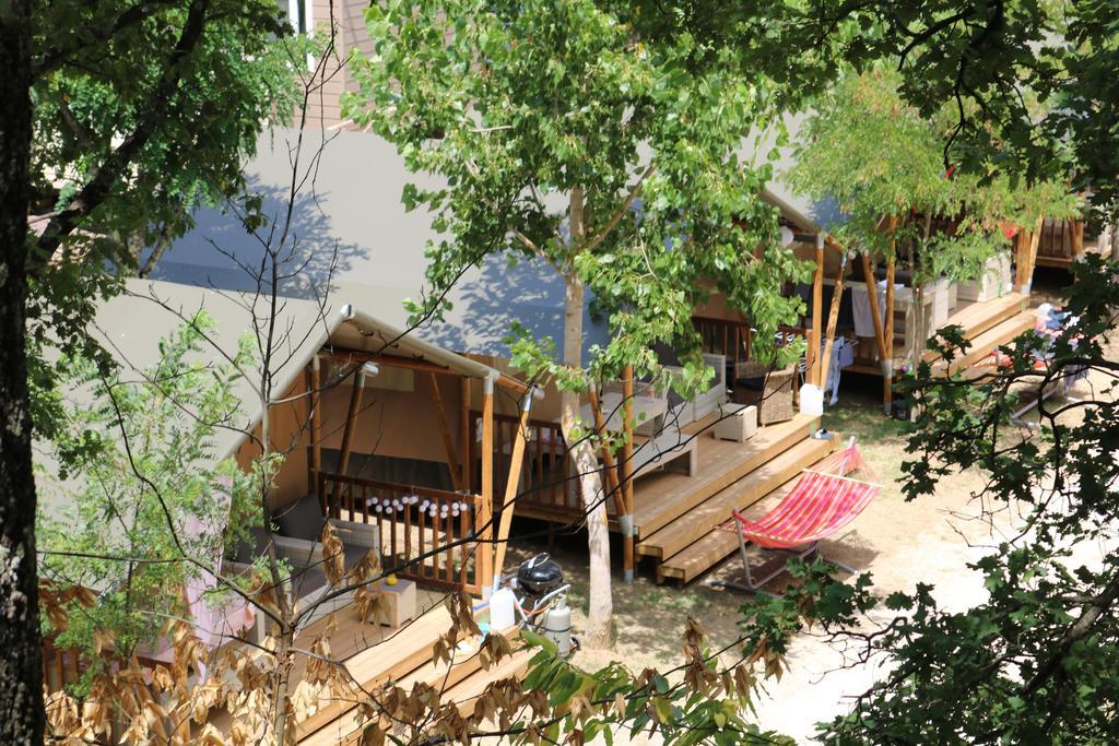 Camping Village Il Poggetto Troghi Kültér fotó