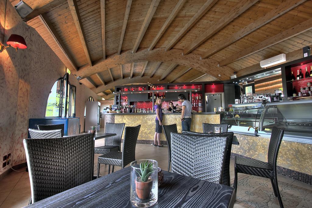 Camping Village Il Poggetto Troghi Kültér fotó